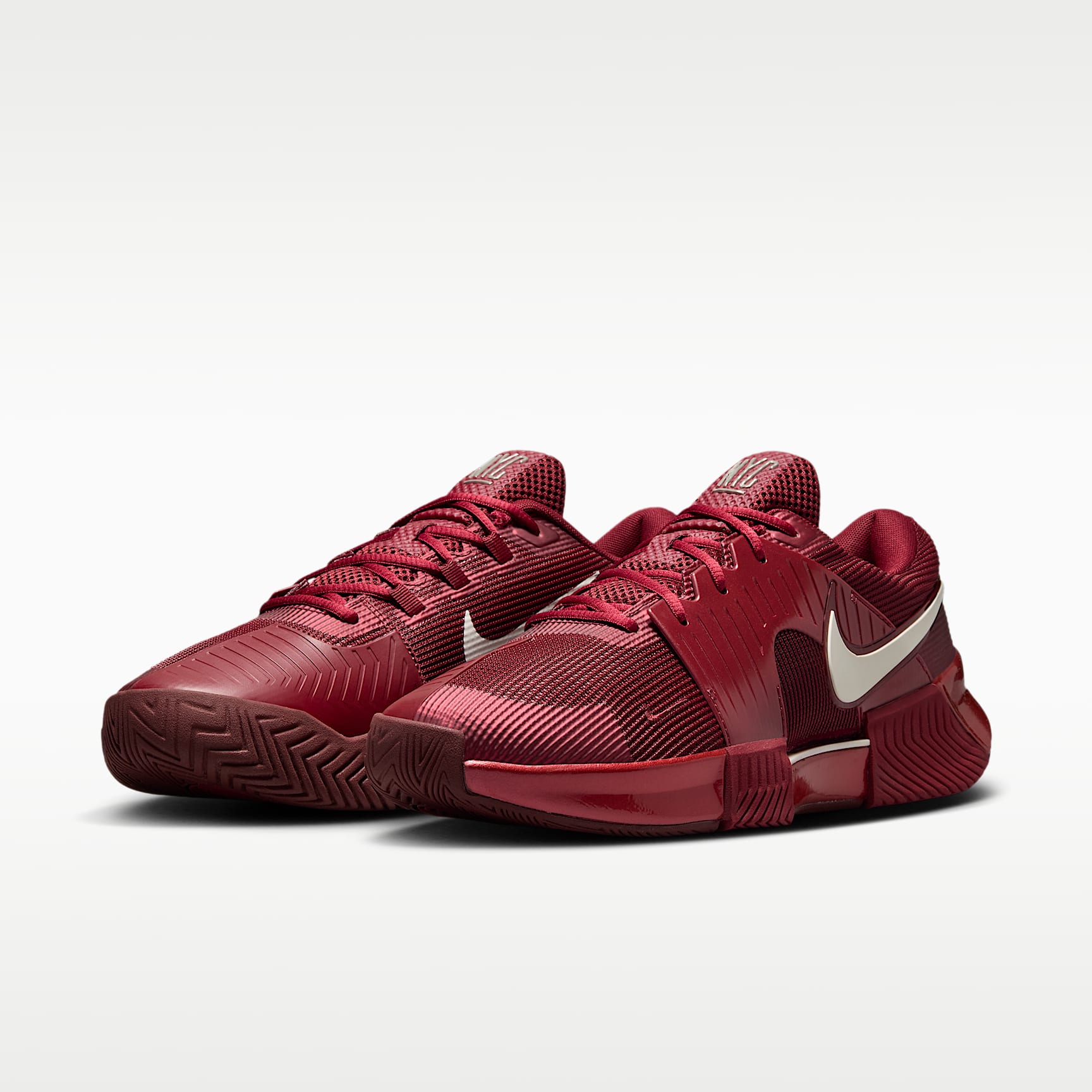Nike GP Challenge 1.5 PRM Hartplatz-Tennisschuh (Herren) – Team Red/Green Spark/Pale Ivory
