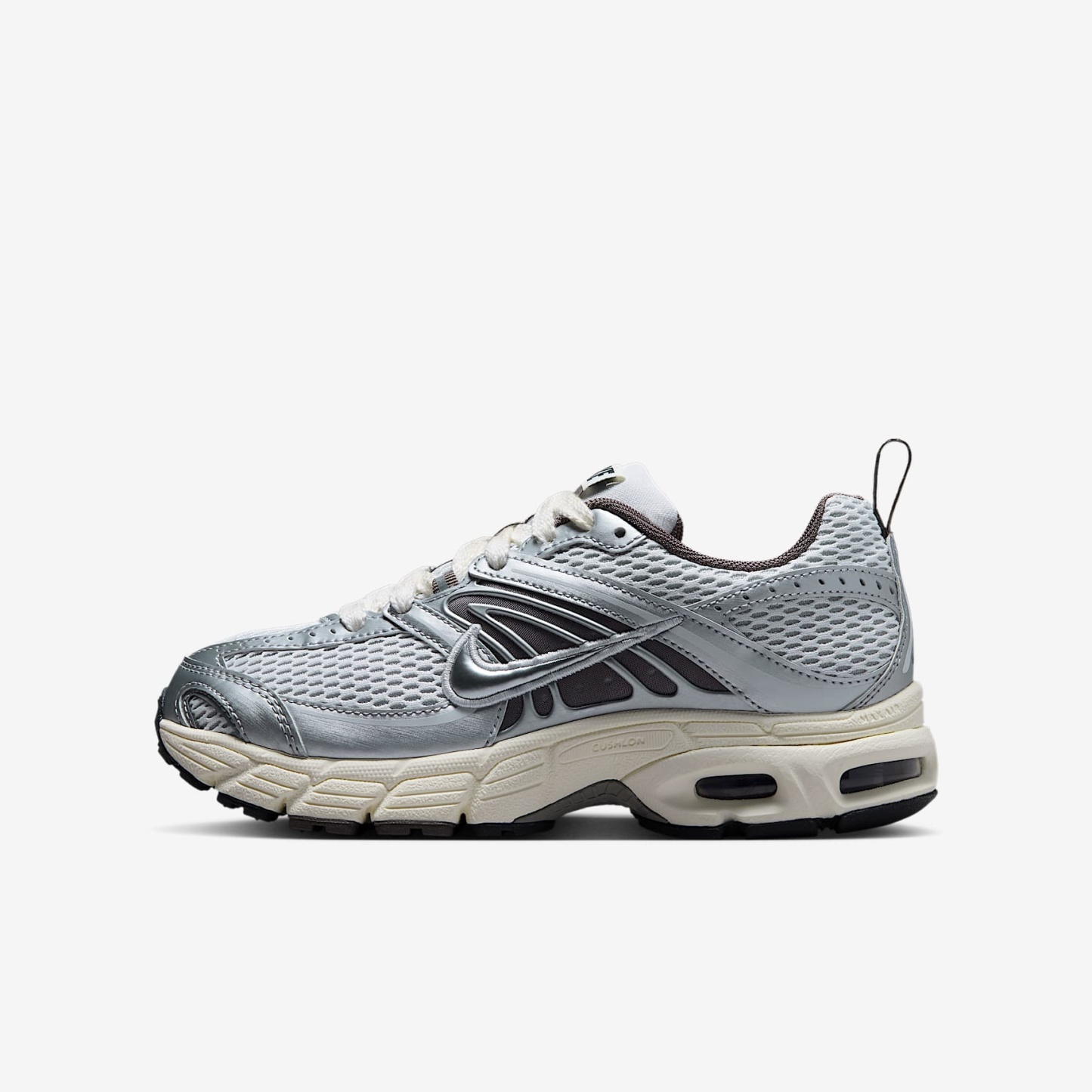 Nike Air Max Moto 2K Schuh für ältere Kinder – Platinum Tint/Cave Stone/Anthracite/Metallic Silver
