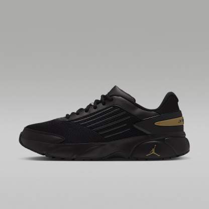Jordan Trunner Flow Schuhe (Herren) – Schwarz/Metallic Gold/Dark Smoke Grey