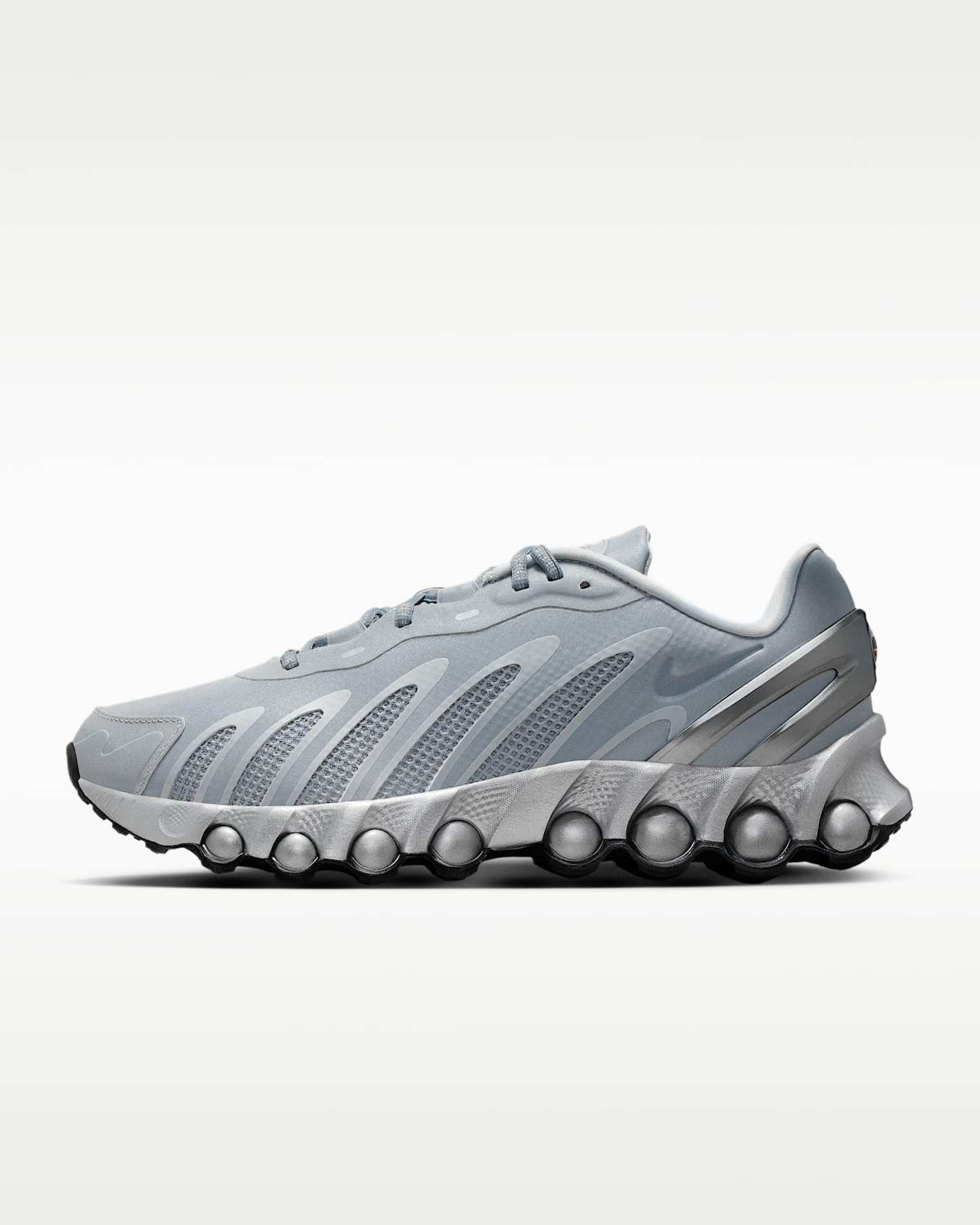 Nike Air Max Dn8 Schuh (Herren) – Metallic Silver/Schwarz/Metallic Silver