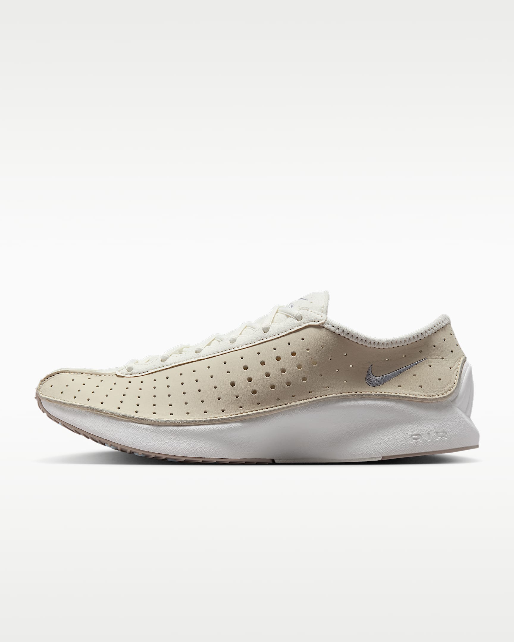 Nike Air Superfly Schuh (Damen) – Coconut Milk/Sail/Classic Stone/Metallic Silver