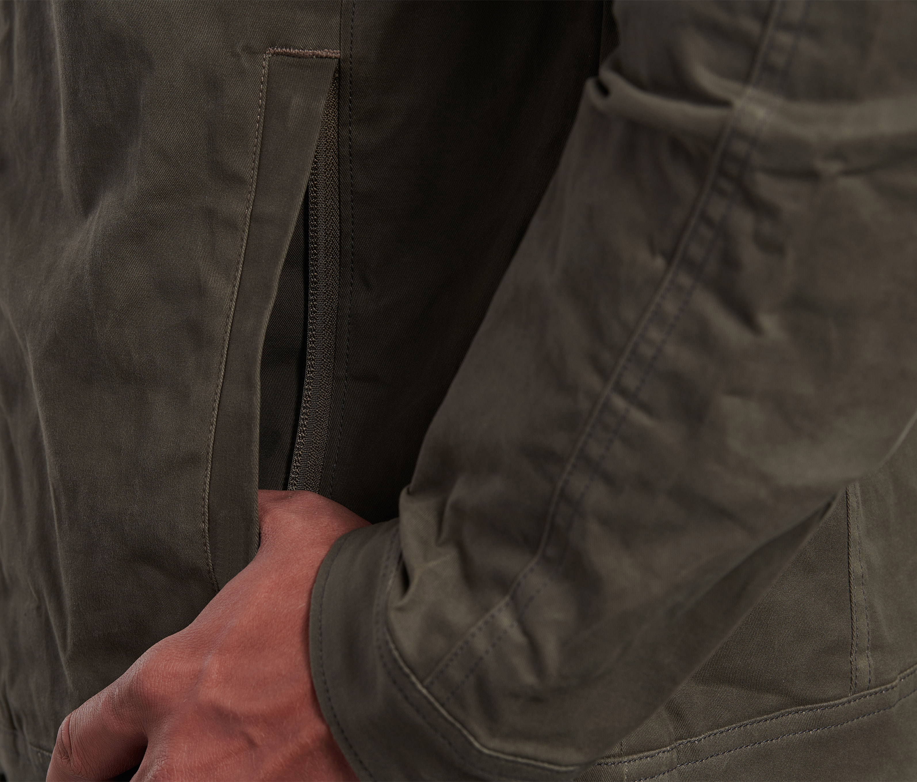 The Outlaw™ Waxed Jacket - KÜHL DETAILS