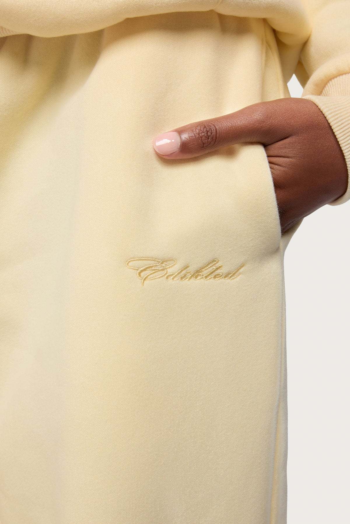 Basic Girl Wide Leg Edikted Sweatpants - YELLOW