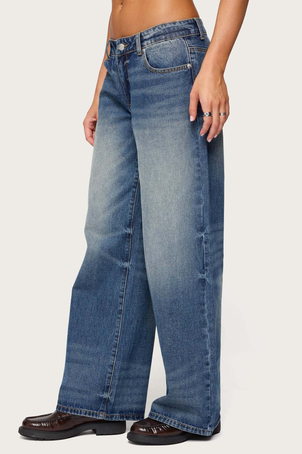 Raelynn Washed Low Rise Baggy Jeans - MEDIUM-VINTAGE-INDIGO
