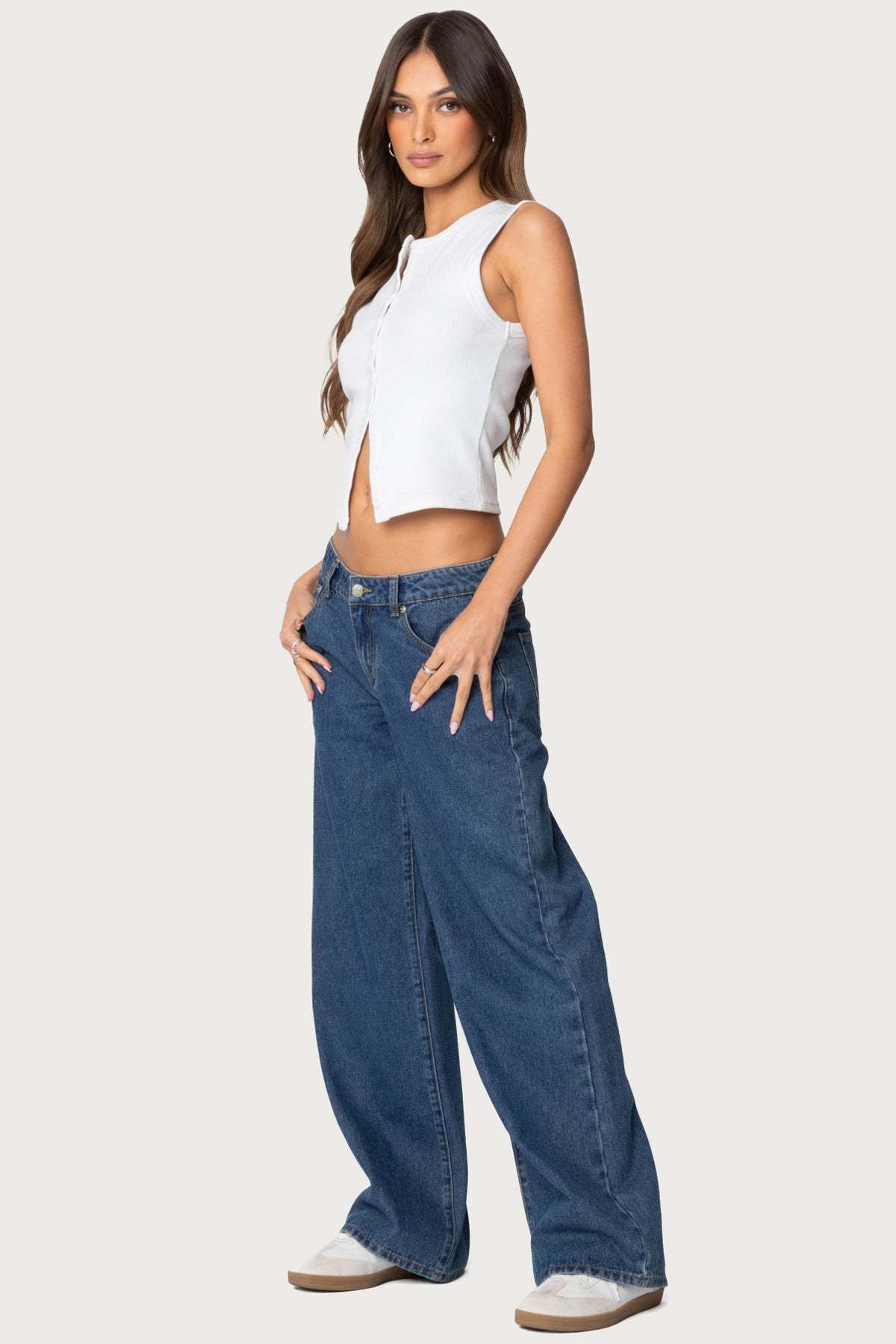 Raelynn Washed Low Rise Baggy Jeans - BLUE WASHED