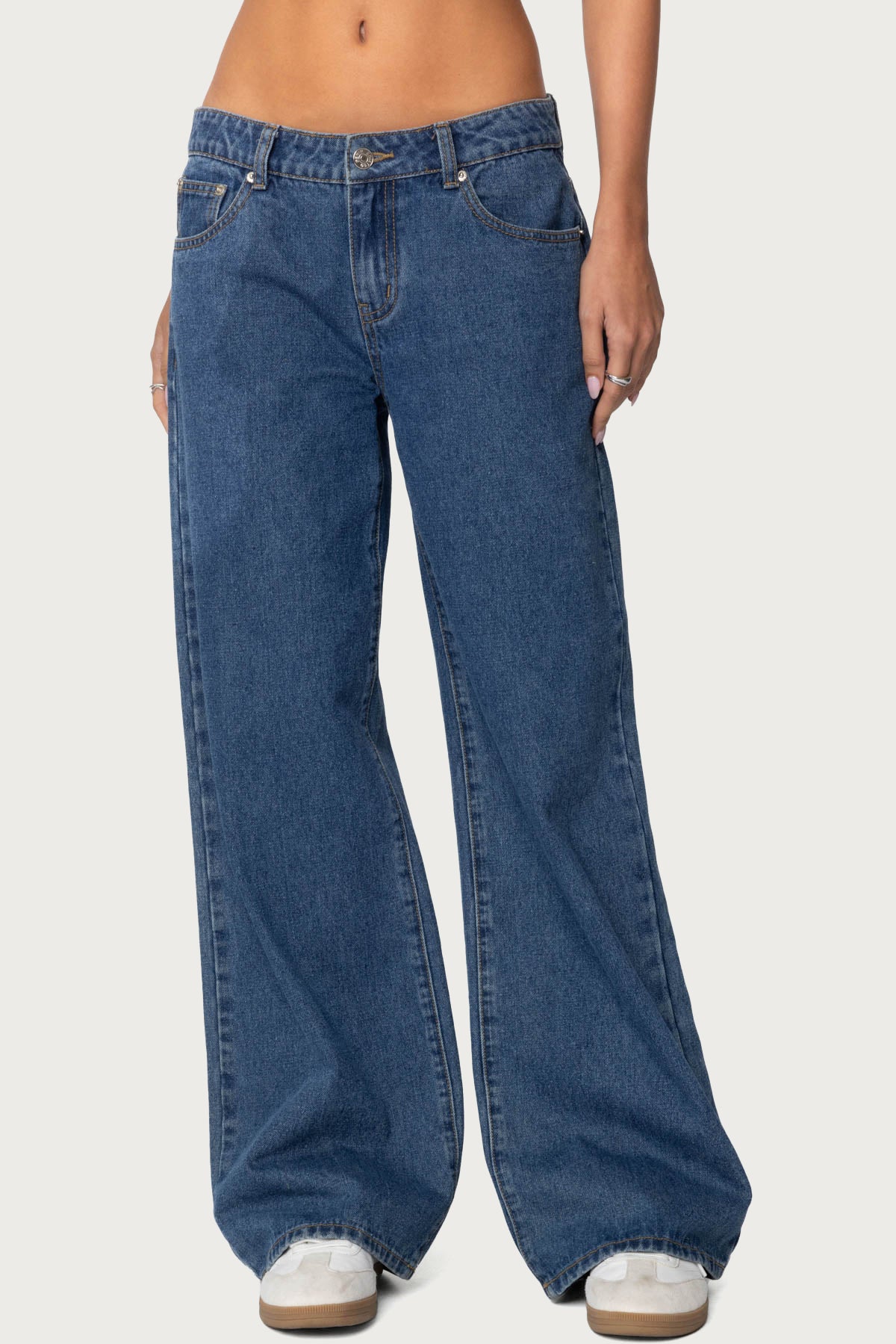 Raelynn Washed Low Rise Baggy Jeans - BLUE WASHED