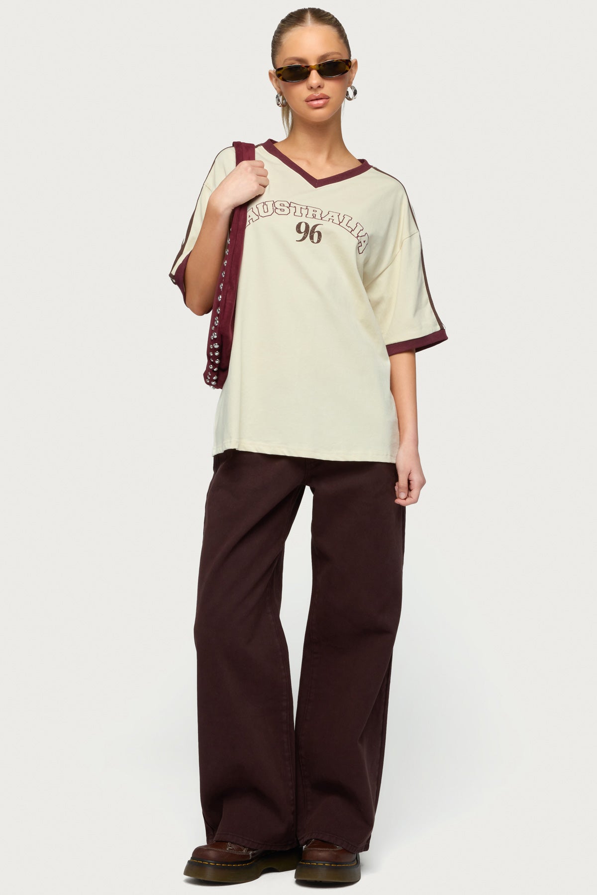 Petite Roman Low Rise Baggy Jeans - BROWN