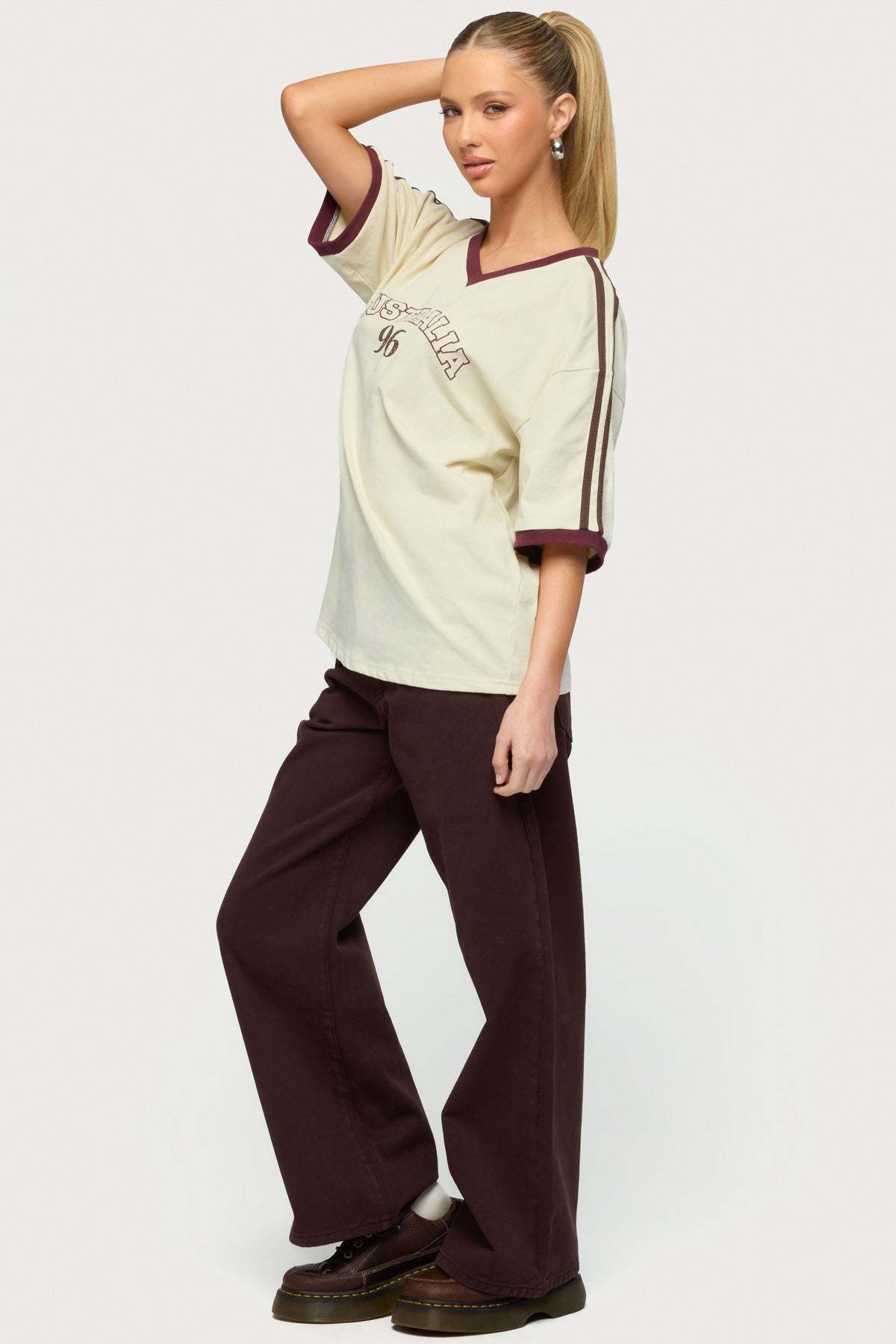 Petite Roman Low Rise Baggy Jeans - BROWN