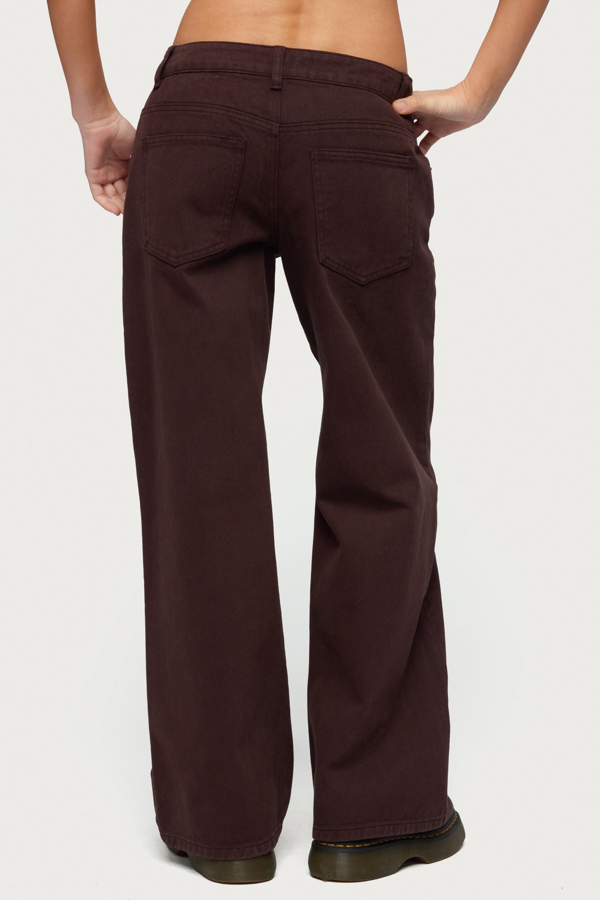 Petite Roman Low Rise Baggy Jeans - BROWN