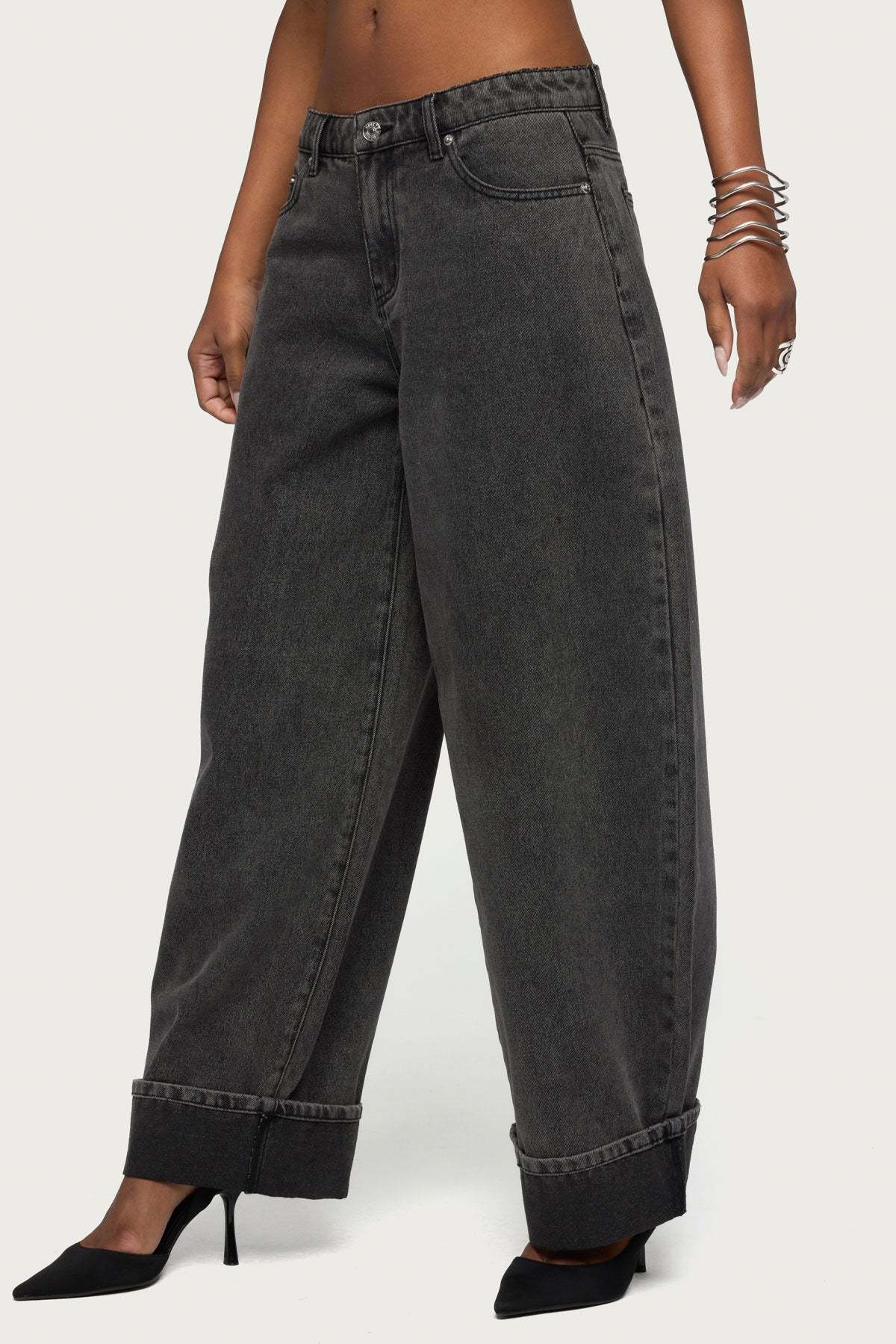 Kella Low Rise Baggy Jeans - BLACK-WASHED