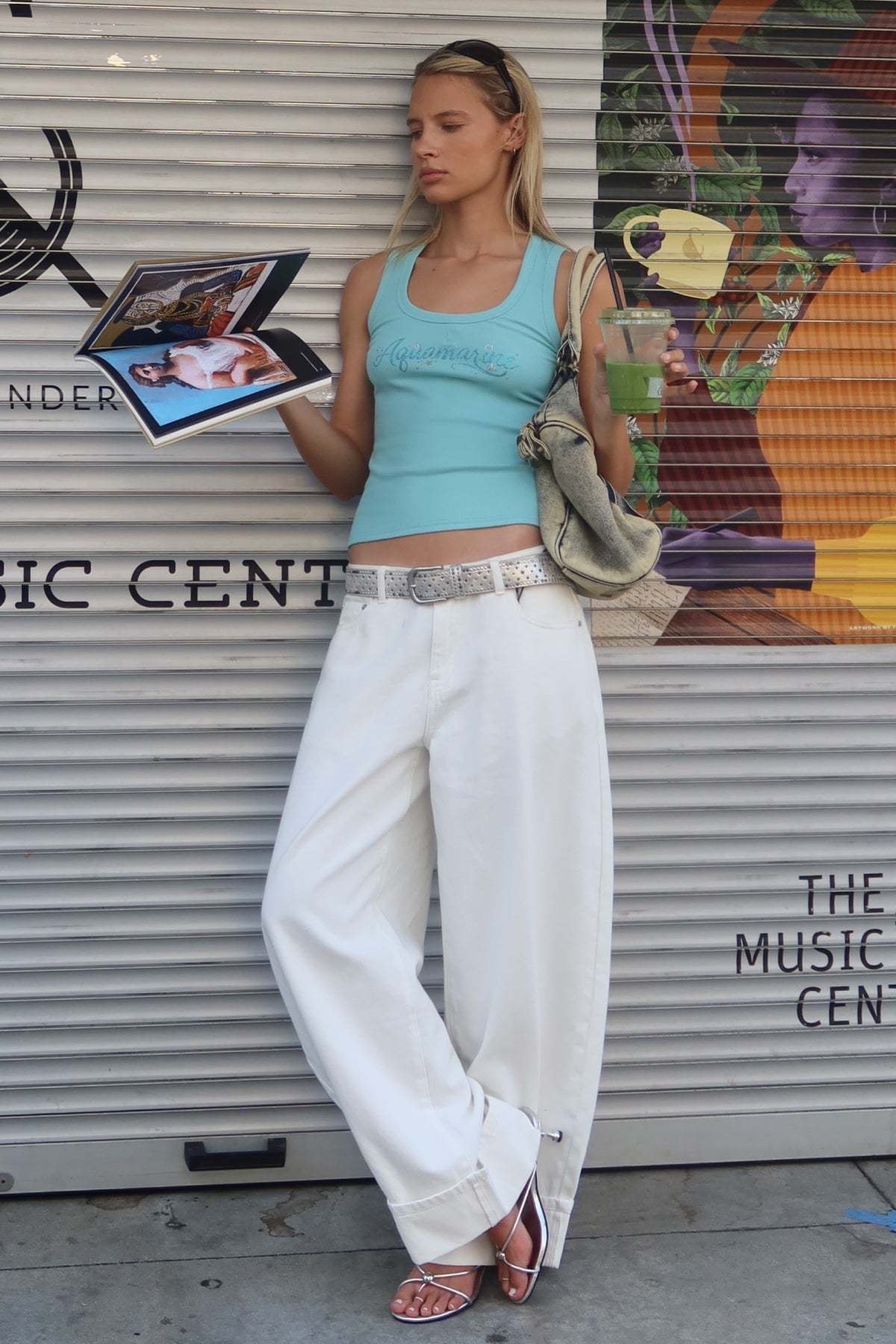 Kella Low Rise Baggy Jeans - WHITE