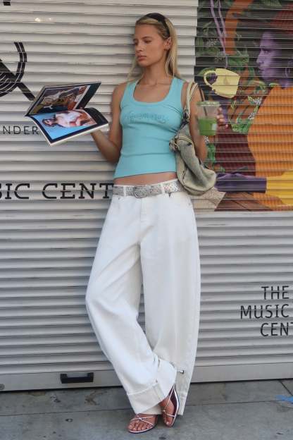 Kella Low Rise Baggy Jeans - WHITE