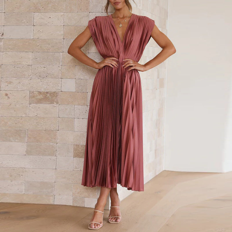 Mauve pleated midi dress with V-neckline and cinched waist