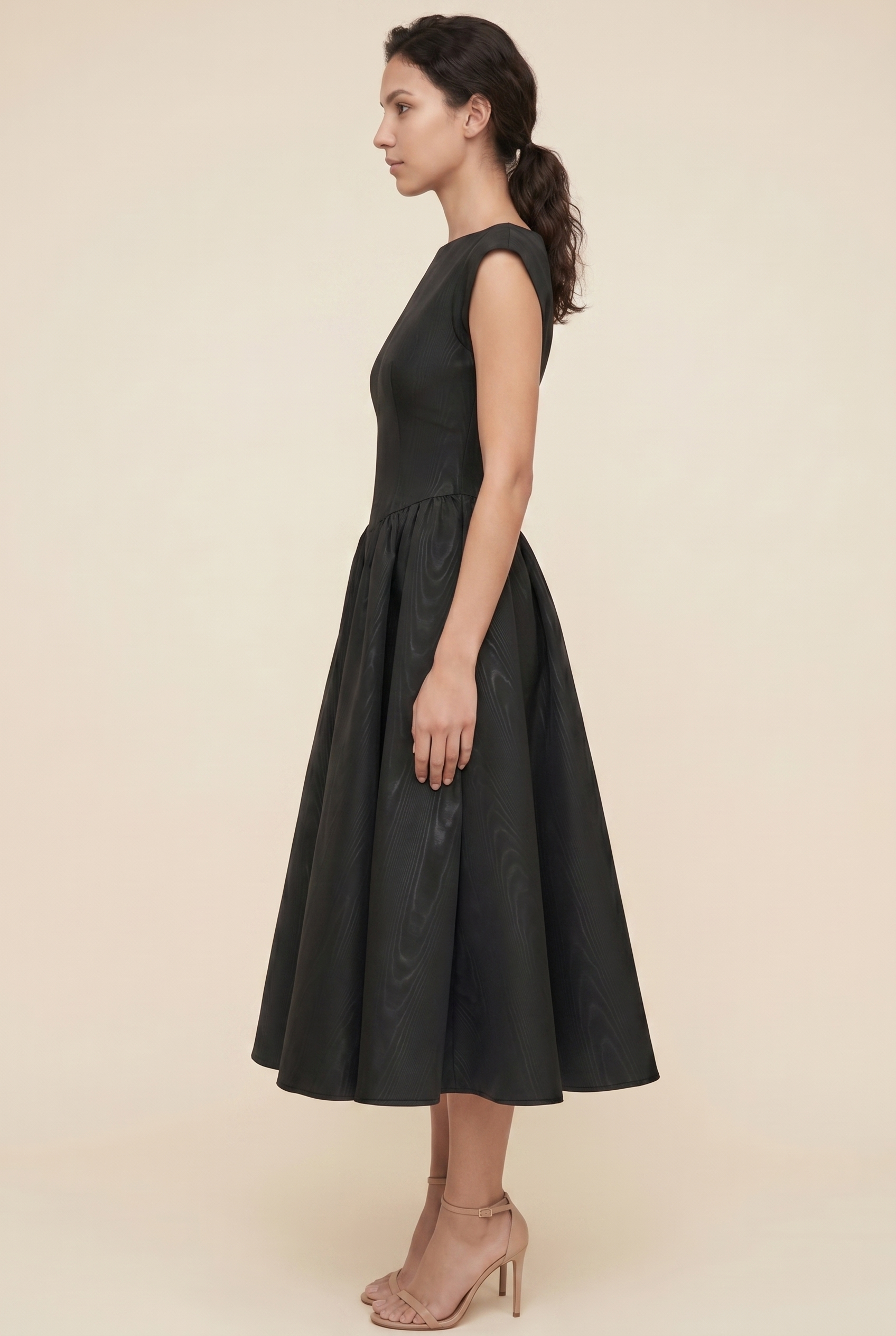 Bernadette Cap Sleeve Midi Dress - Black