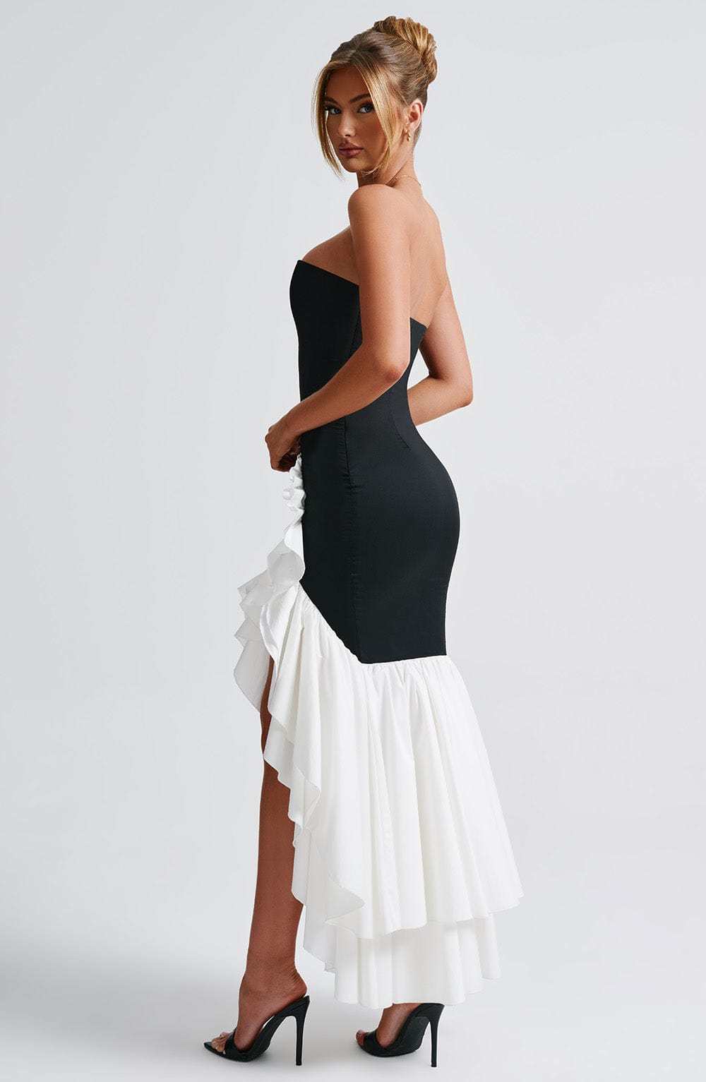 Esperanza Ruffle Maxi Dress - Black and White