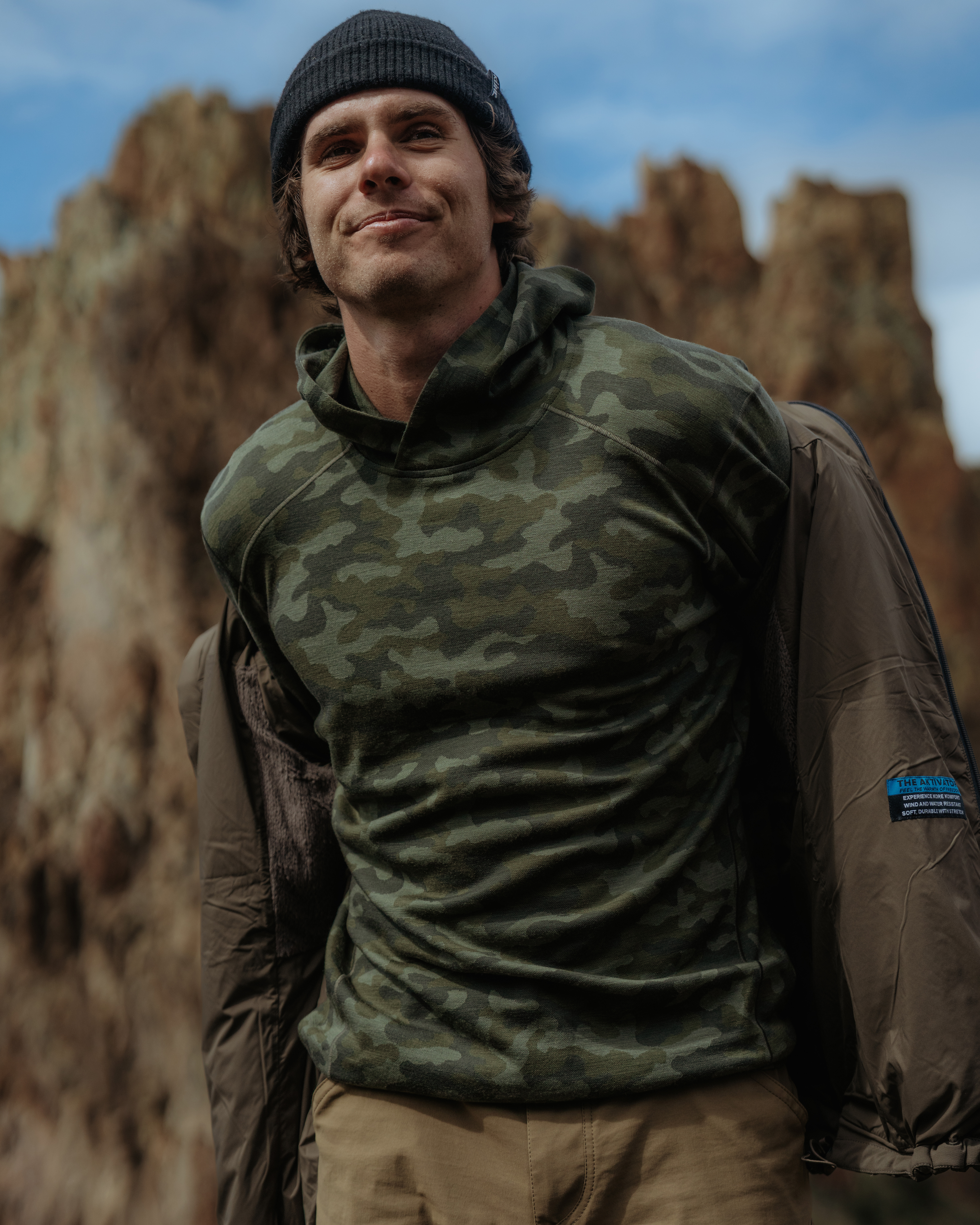 Invigoratr™ Merino Hoody - GREEN CAMO