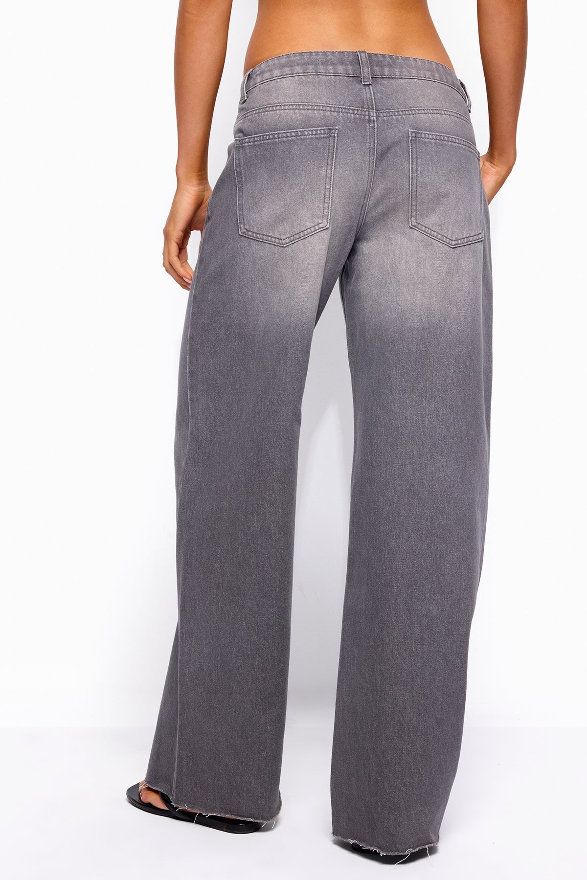 Raelynn Washed Low Rise Baggy Jeans - CINDER-GRAY