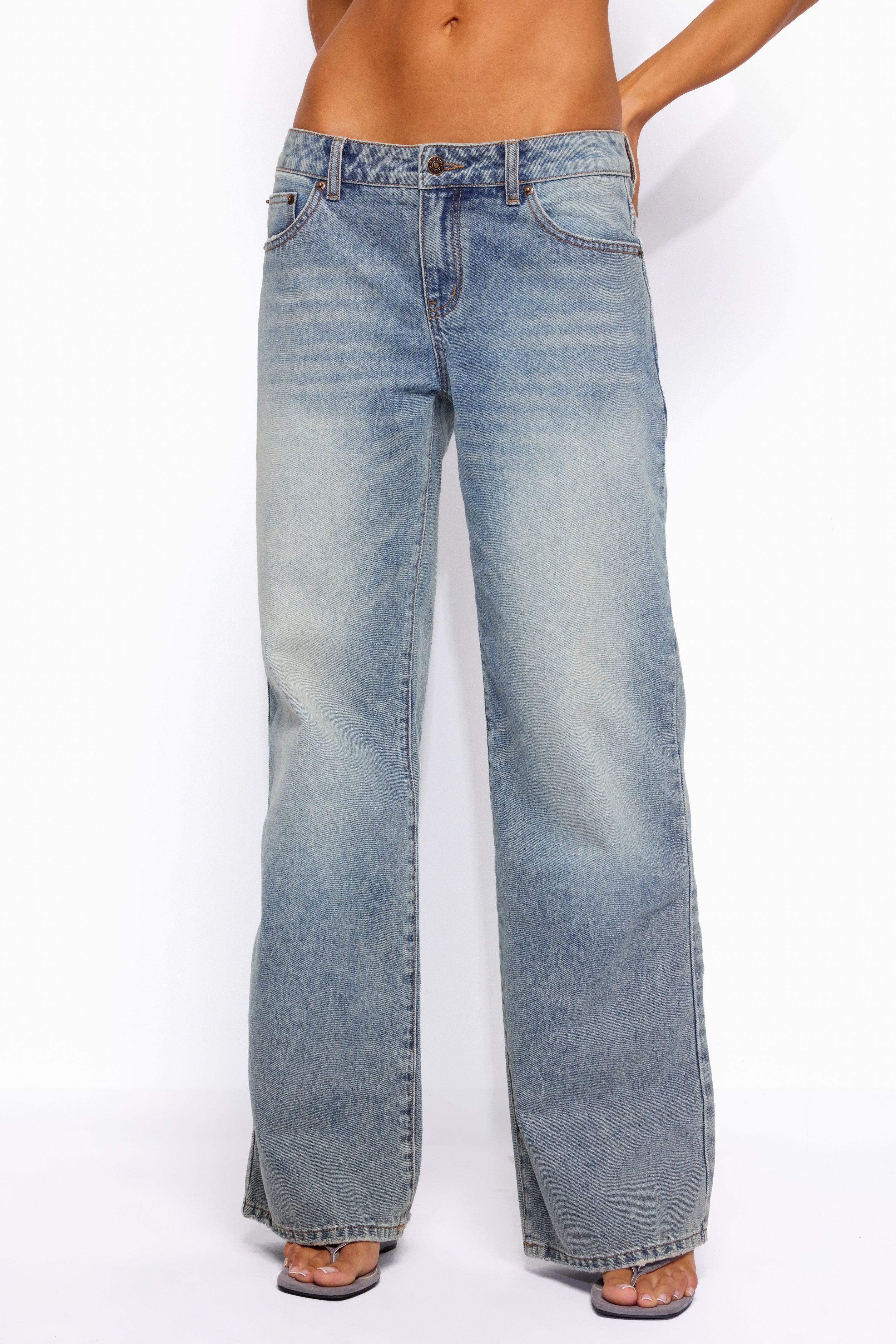 Raelynn Washed Low Rise Baggy Jeans - TIDAL-BLUE