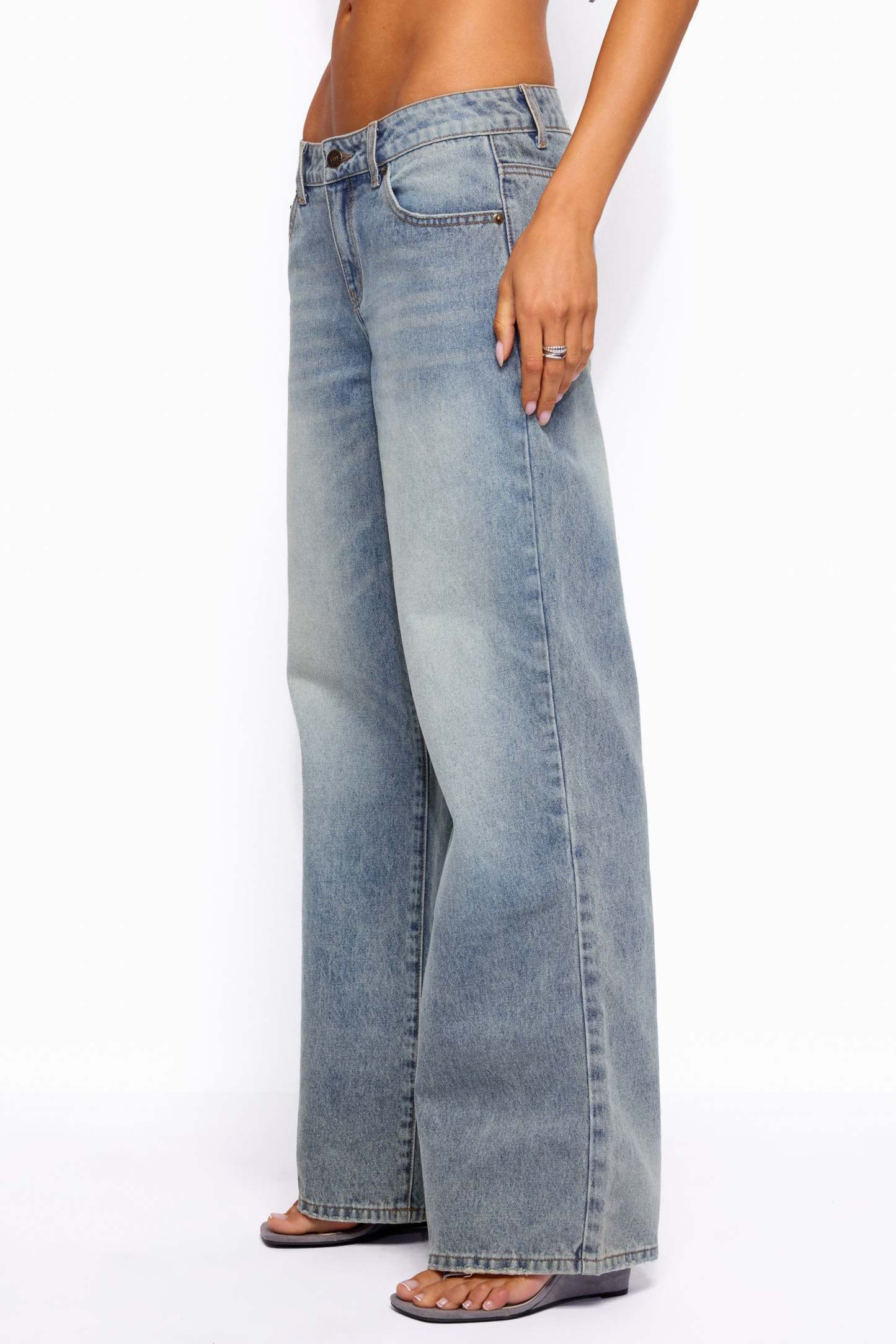 Raelynn Washed Low Rise Baggy Jeans - TIDAL-BLUE