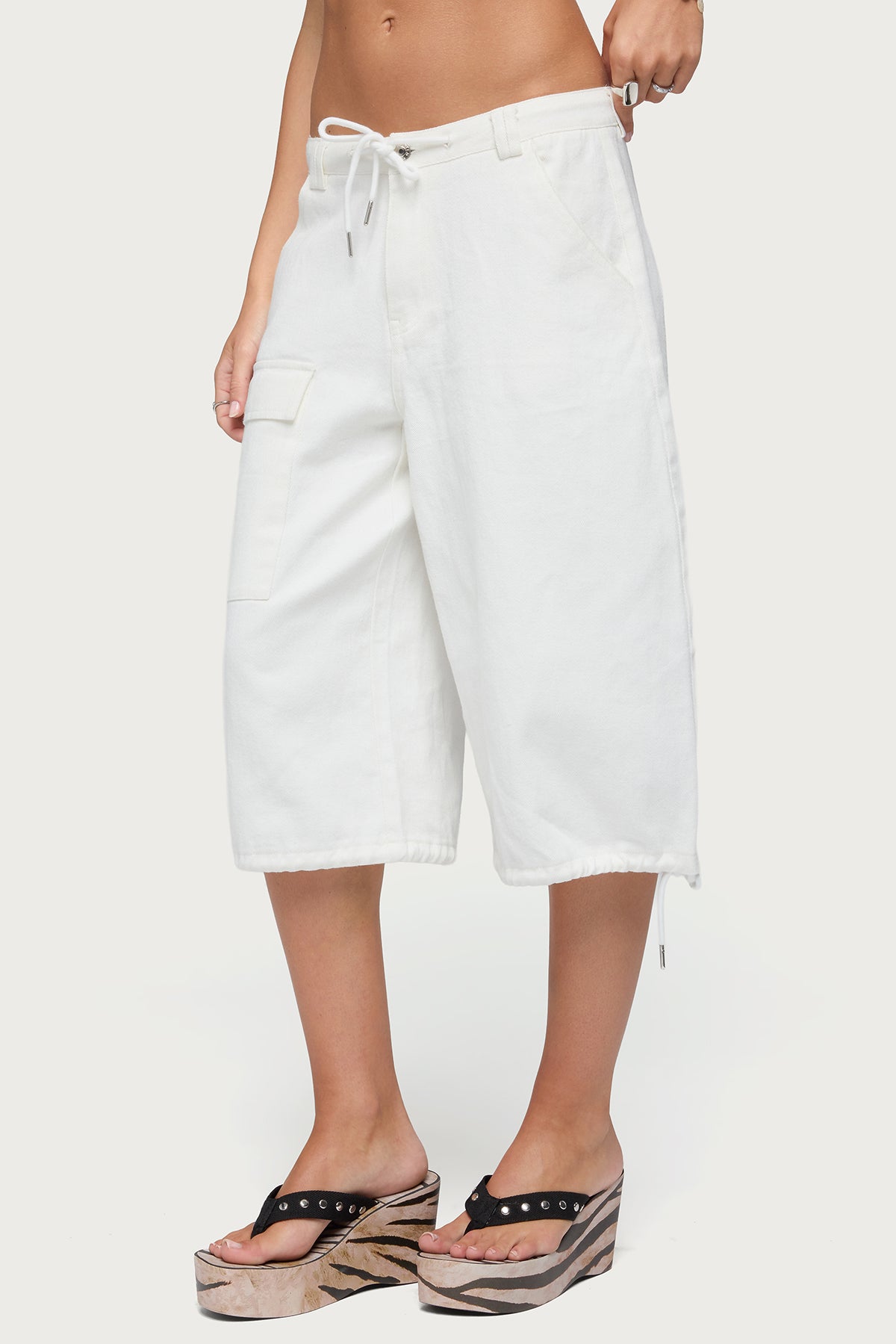 Camo Cargo Bermuda Shorts - WHITE