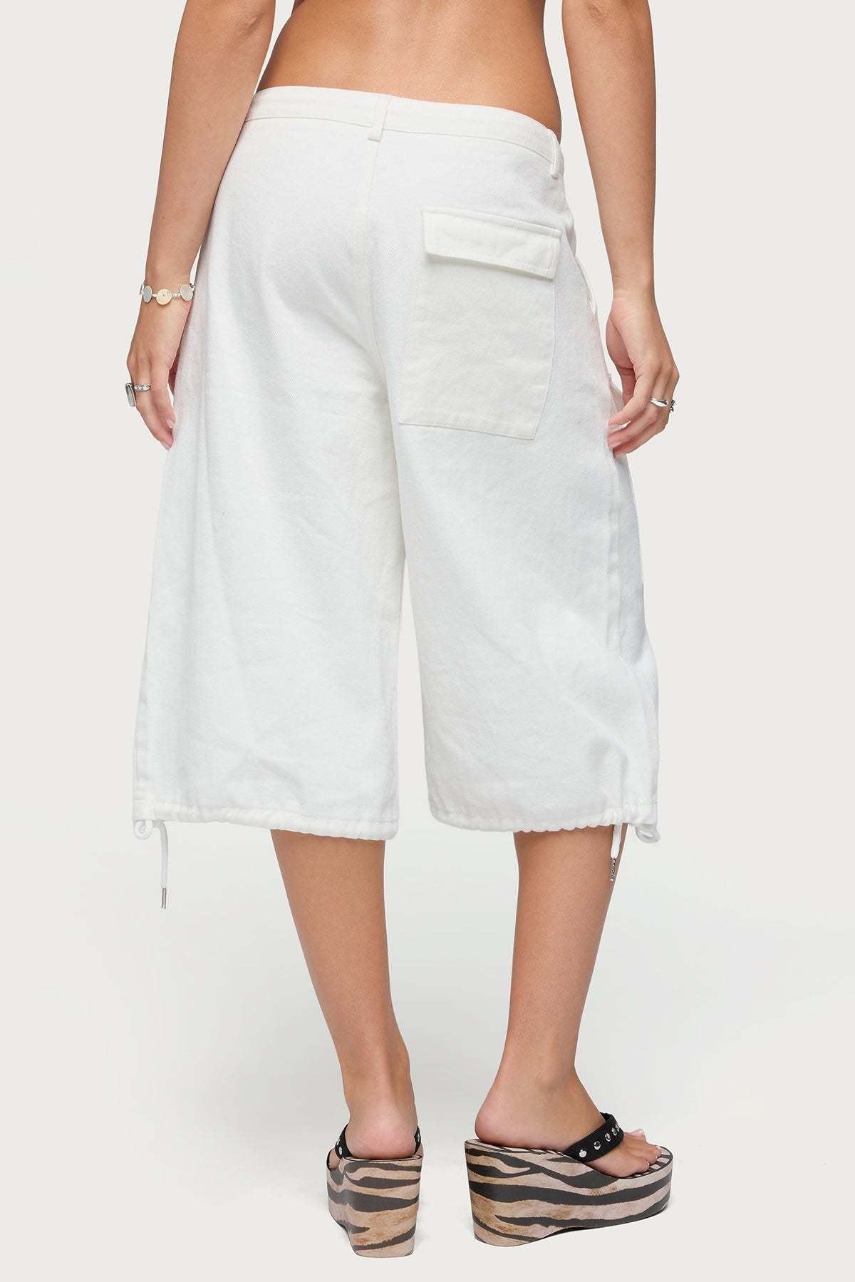 Camo Cargo Bermuda Shorts - WHITE