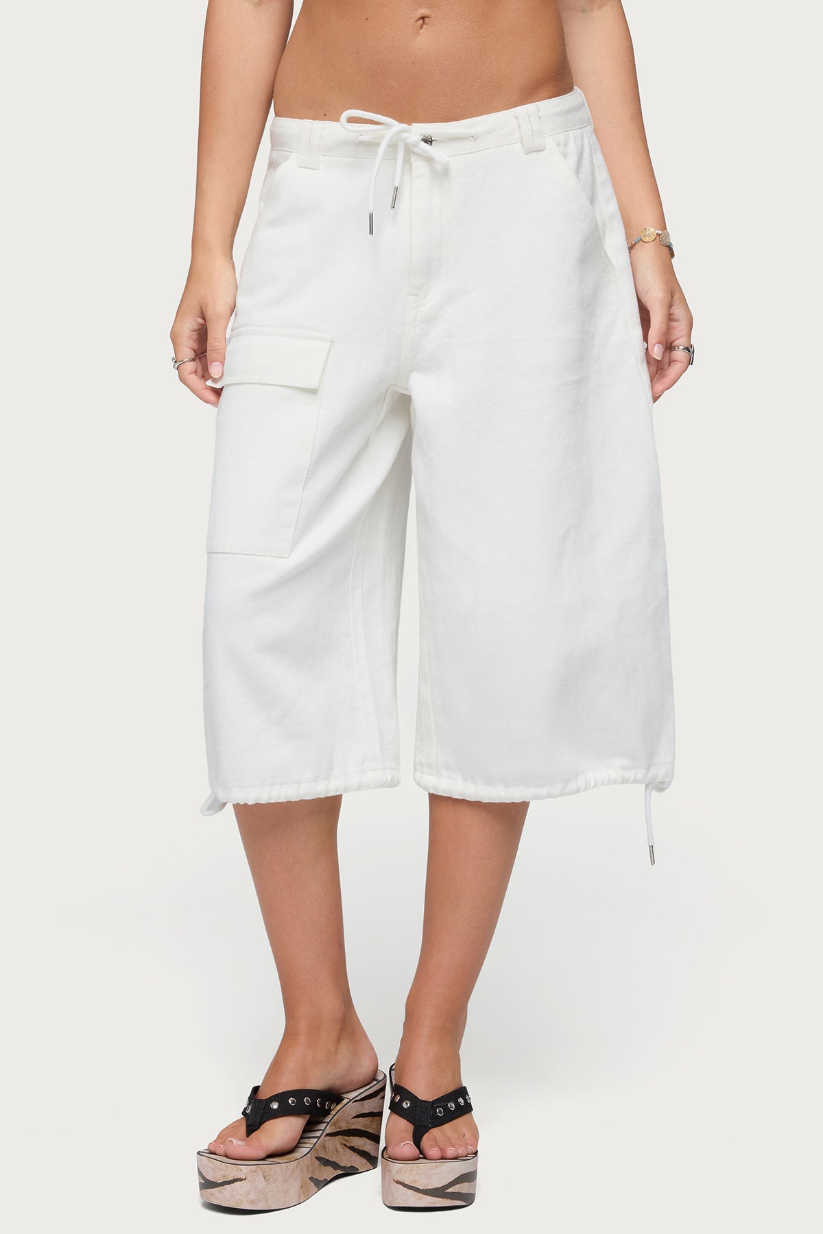 Camo Cargo Bermuda Shorts - WHITE