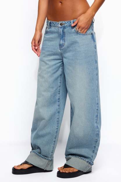 Kella Low Rise Baggy Jeans - TINTED-DENIM
