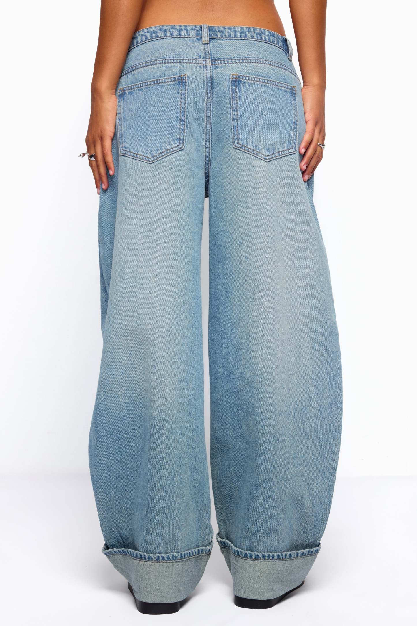 Kella Low Rise Baggy Jeans - TINTED-DENIM