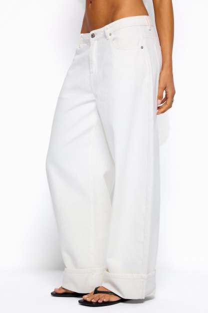 Kella Low Rise Baggy Jeans - WHITE