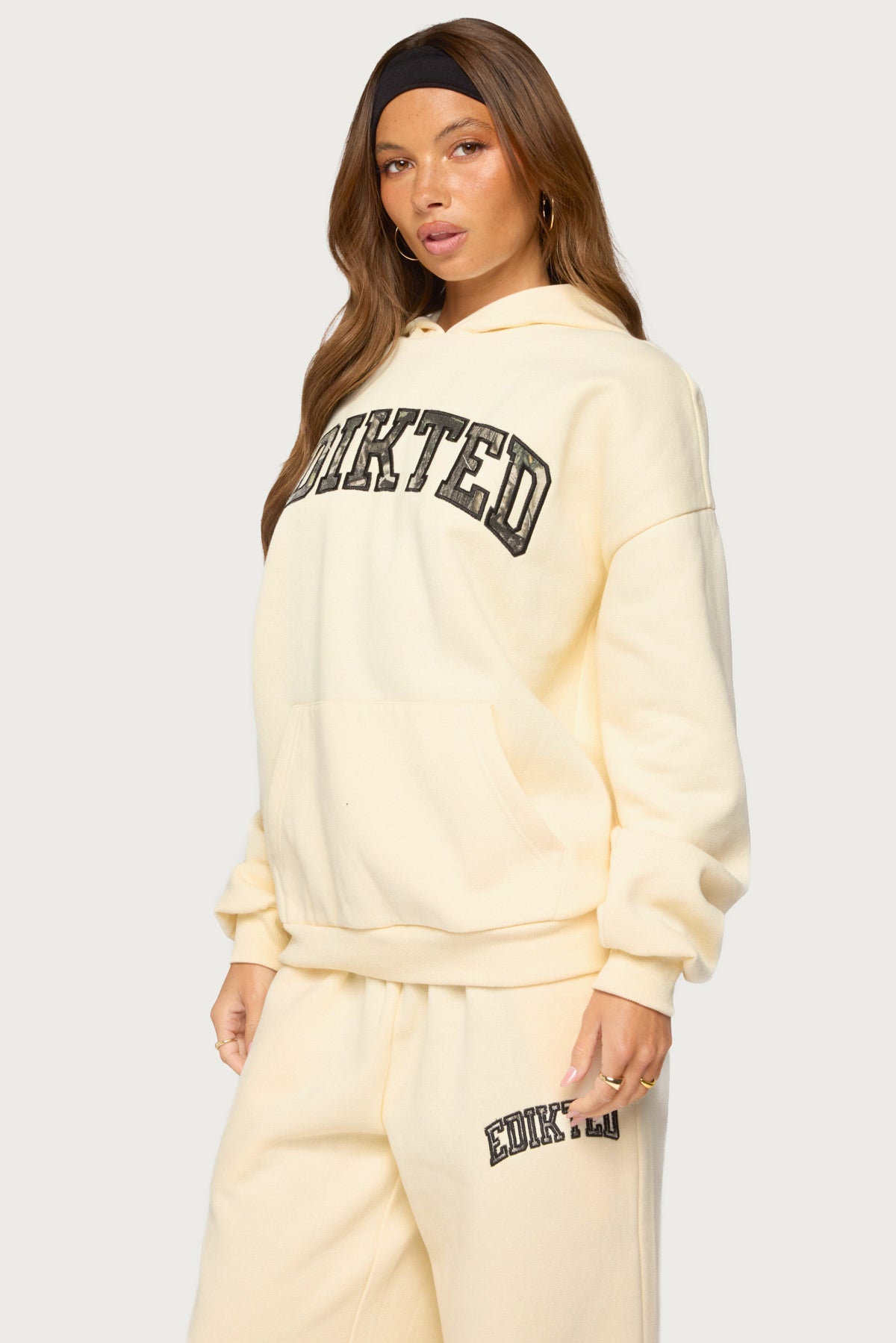 Edikted Crush Oversized Hoodie - BUTTER