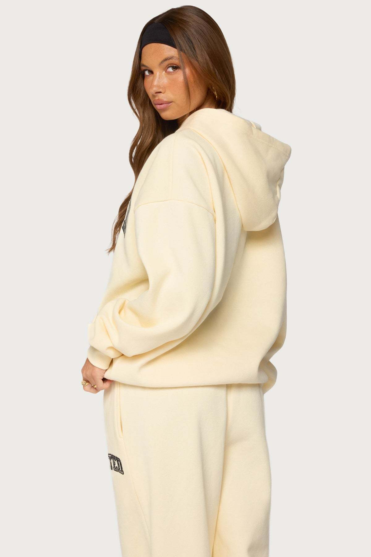 Edikted Crush Oversized Hoodie - BUTTER