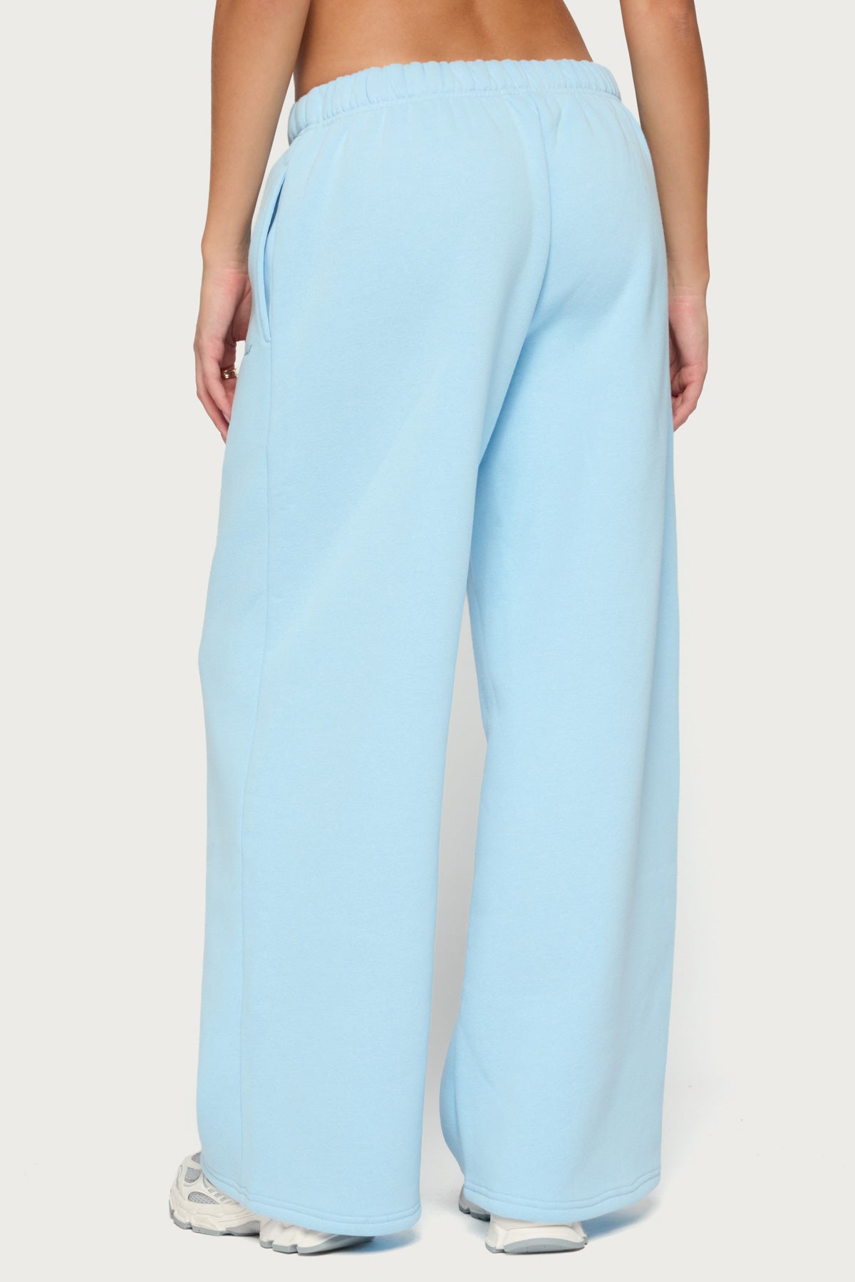 Basic Girl Wide Leg Edikted Sweatpants - LIGHT-BLUE
