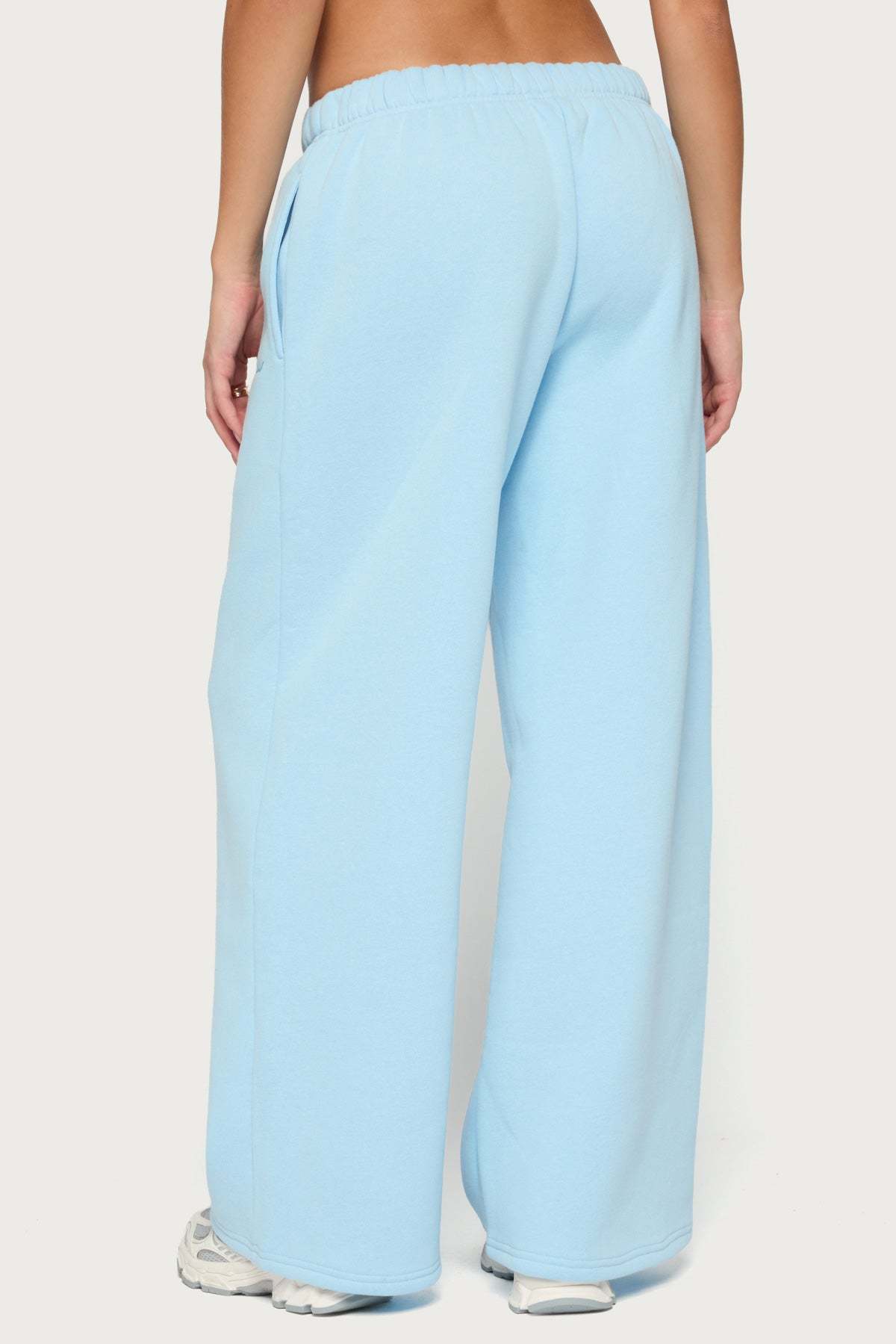 Basic Girl Wide Leg Edikted Sweatpants - LIGHT-BLUE