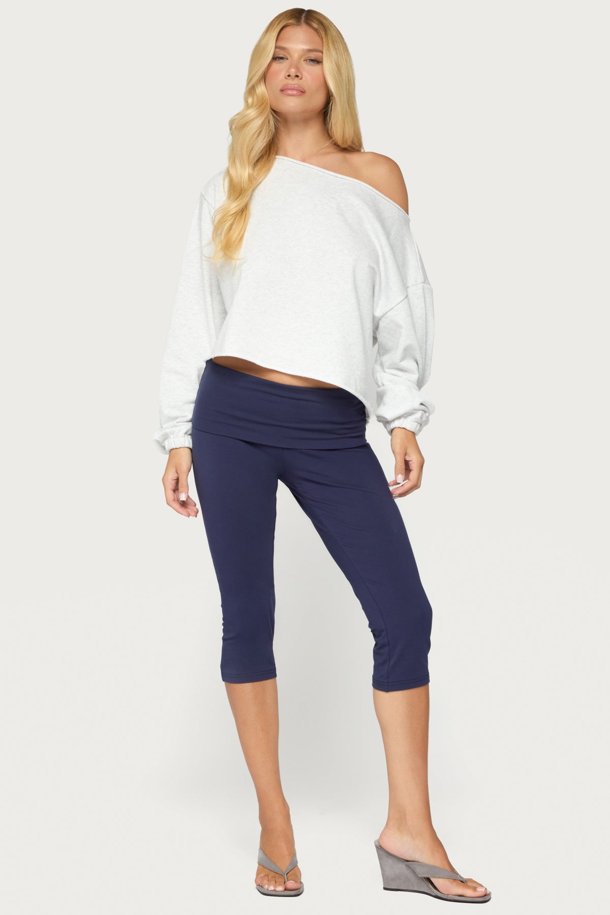 Rocio Foldover Capri Pants - NAVY