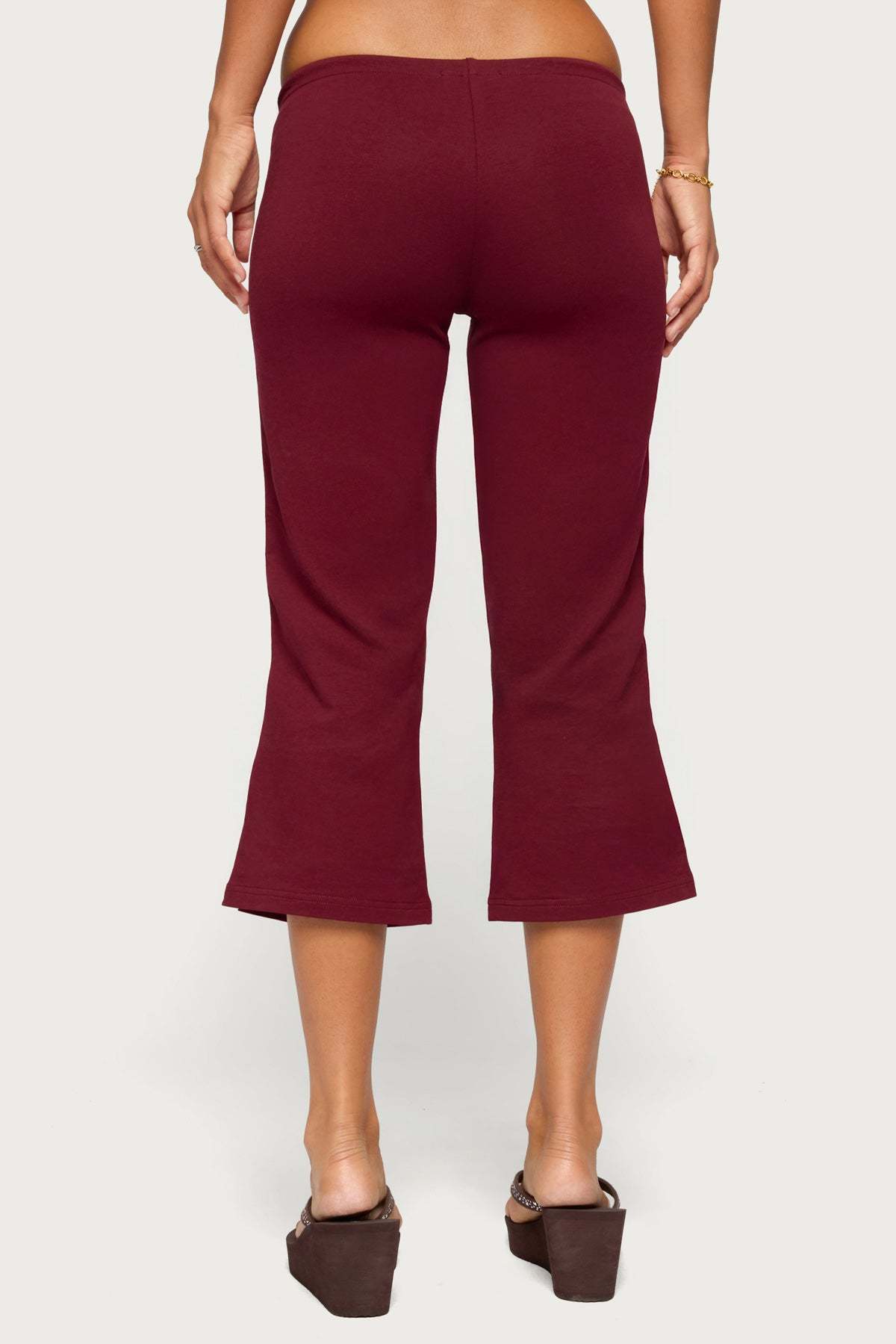 Milene Contrast French Terry Capri Pants - BURGUNDY