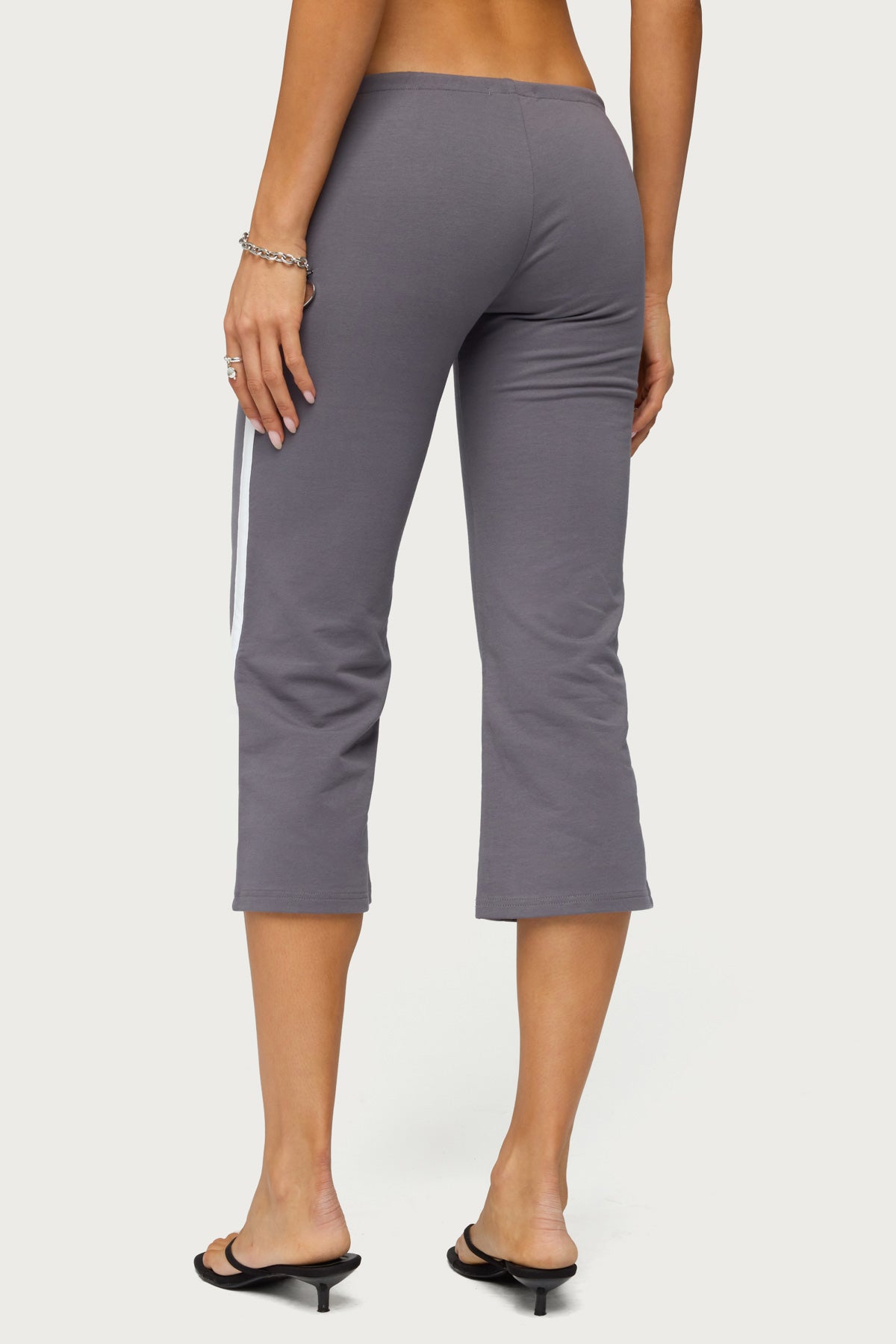 Milene Contrast French Terry Capri Pants - CHARCOAL