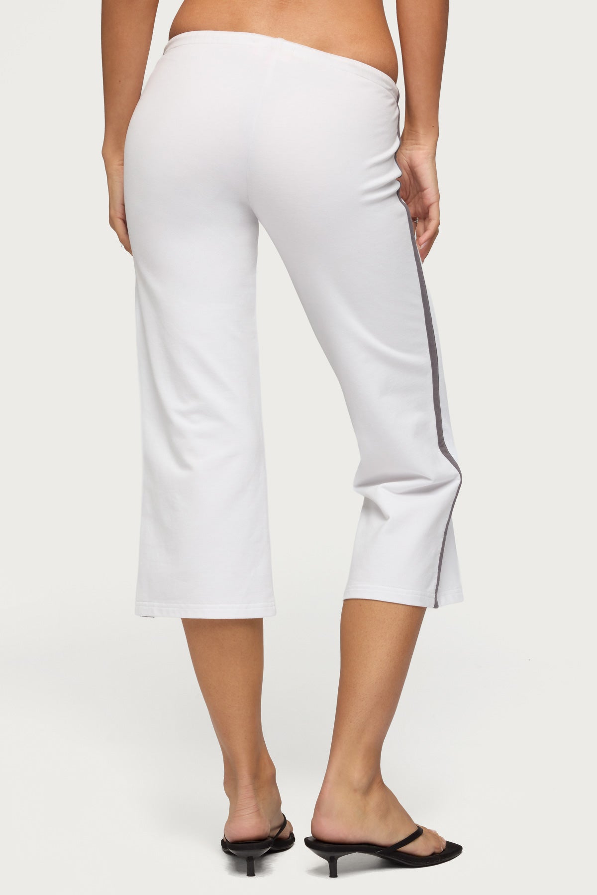 Milene Contrast French Terry Capri Pants - WHITE