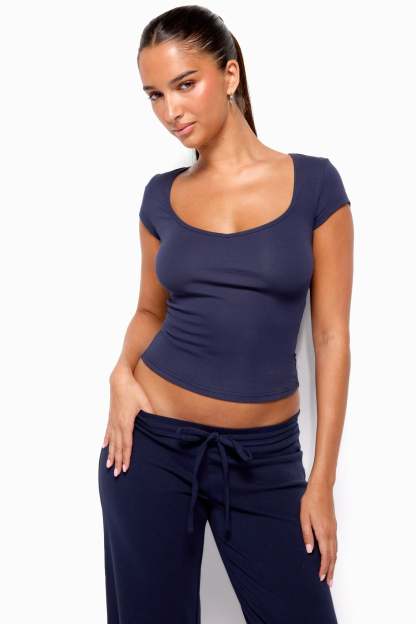 Chari Ribbed Scoop Neck T Shirt - NAVY