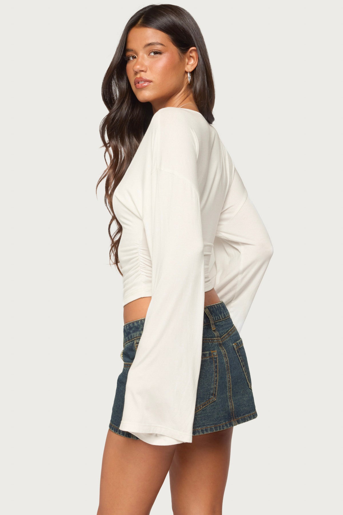 Bebe Ruched Long Sleeve V Neck Top - WHITE