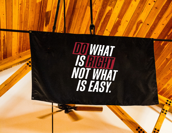 Do What Is Right Not What Is Easy Print Flags-traneing