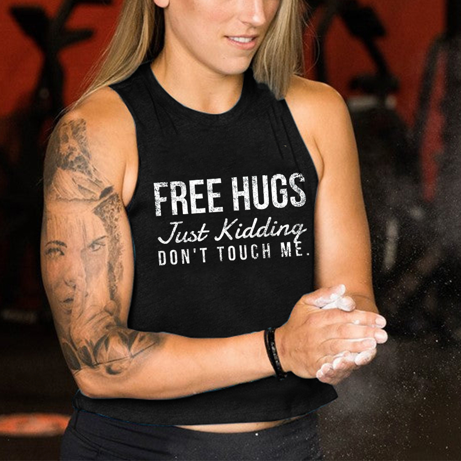 Free Hugs Just Kidding Print Women's Crop Top 