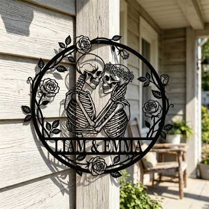 Personalized Skeleton Couple Metal Wall Art – Custom Name Gothic Wedding Sign, Halloween Home Decor & Unique Anniversary Gift
