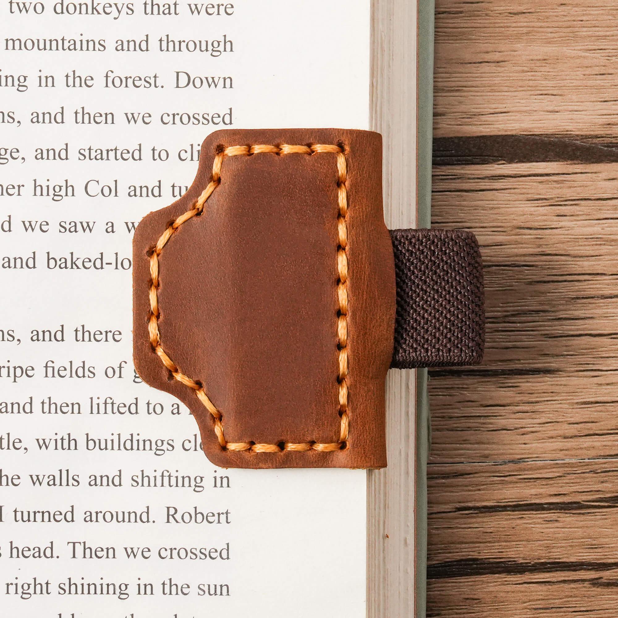 [Copy]Personalized Magnetic Leather Pen Holder, Custom Engraved Bookmark, Gift for Book Lovers