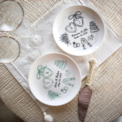 Custom Hand-Drawn Wedding Plate, Personalized Ceramic Keepsake with Initials & Date, Elegant Gold Line Art Anniversary Gift, Unique Engagement or Housewarming Decor