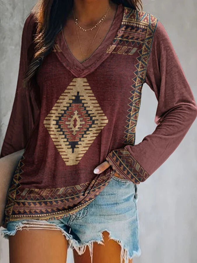 Women's Vintage Aztec Pattern Casual Long-Sleeved T-Shirt.
