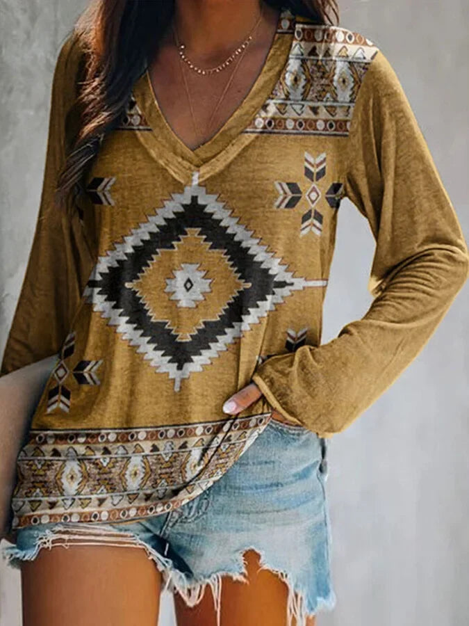 Women's Vintage Aztec Pattern Casual Long-Sleeved T-Shirt.