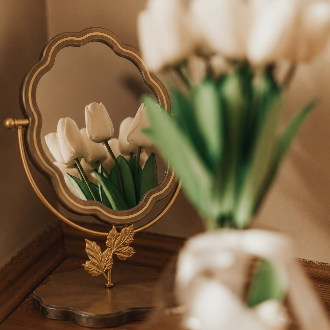 Solid Wood Scalloped Tabletop Vanity Mirror with Leaf Base