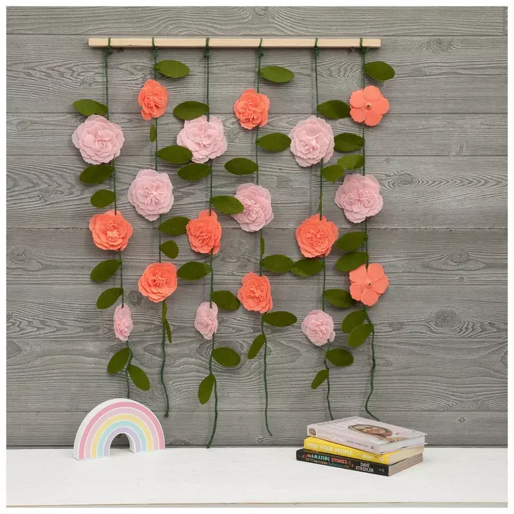 Pink Floral Hanging Wall Décor