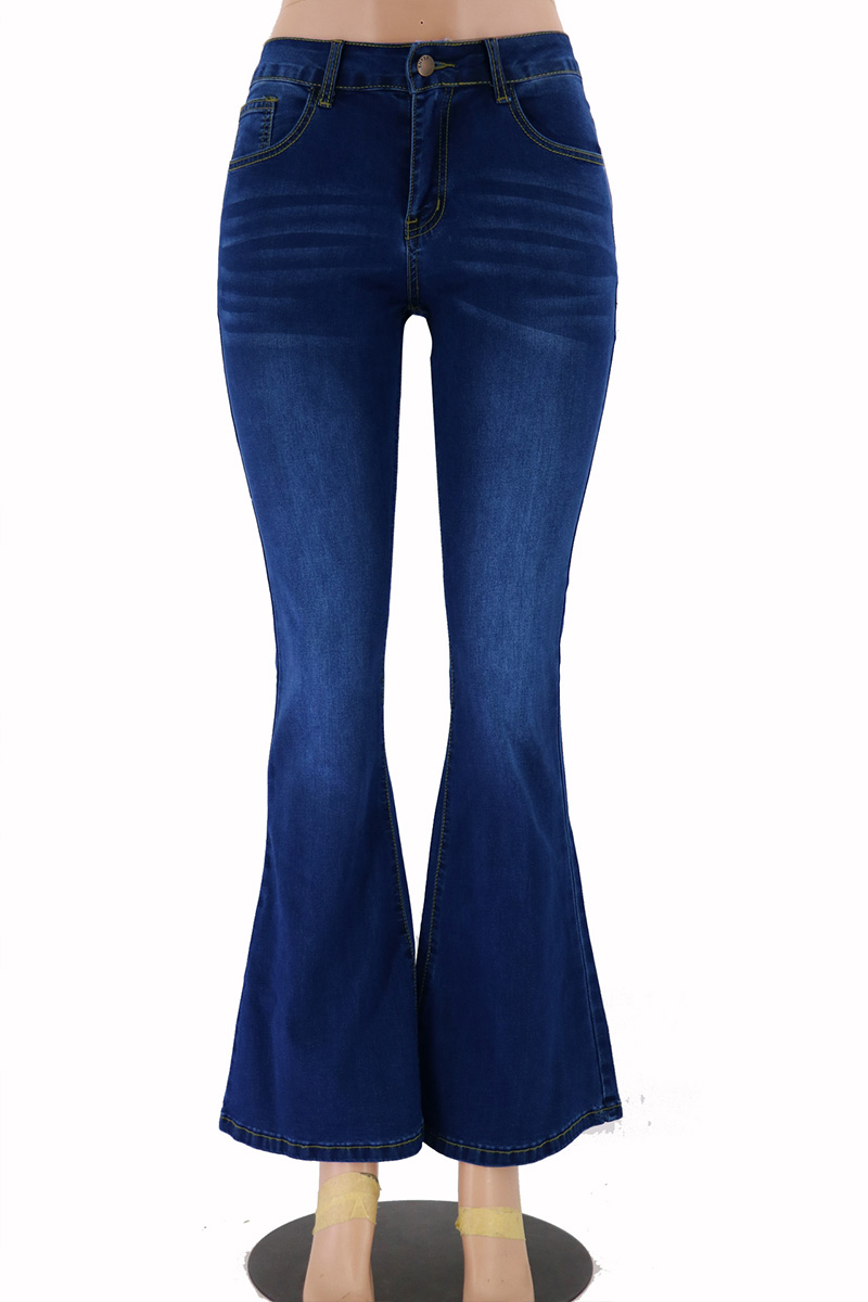 Women’s Loose Fit Flared Jeans