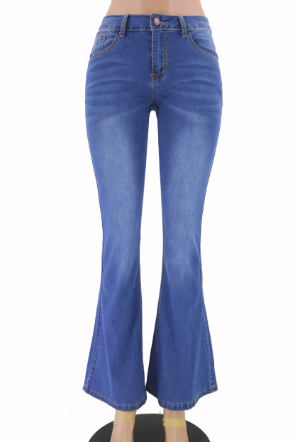Women’s Loose Fit Flared Jeans